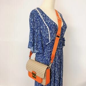 Michael Kors 35S3GS9M2B Sloan Editor Medium Flap Messenger IN POPPY